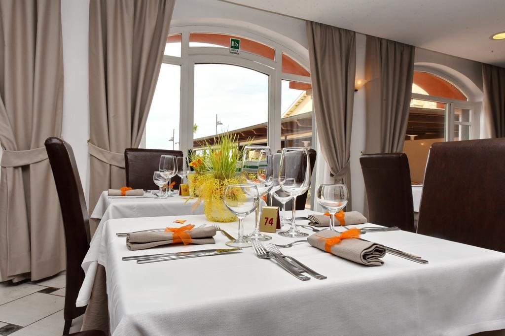 Hotel Costa D'Oro Santa Maria di Castellabate Kültér fotó